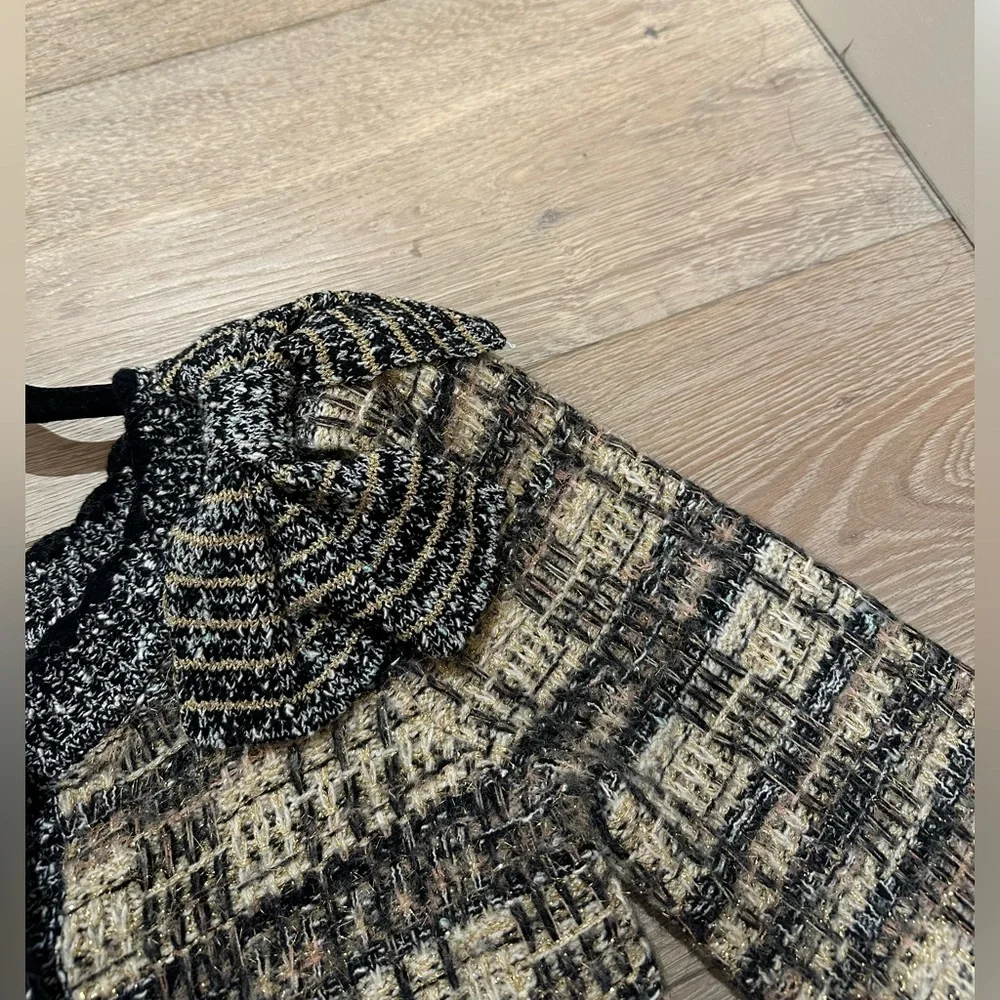 Loveshackfancy Chantria Tweed Boucle cropped cardigan with Black and gold - Picture 4 of 10
